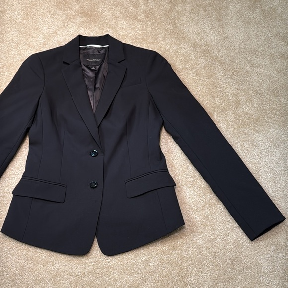 Banana Republic Black Suit Blazer Jacket - Picture 3 of 12